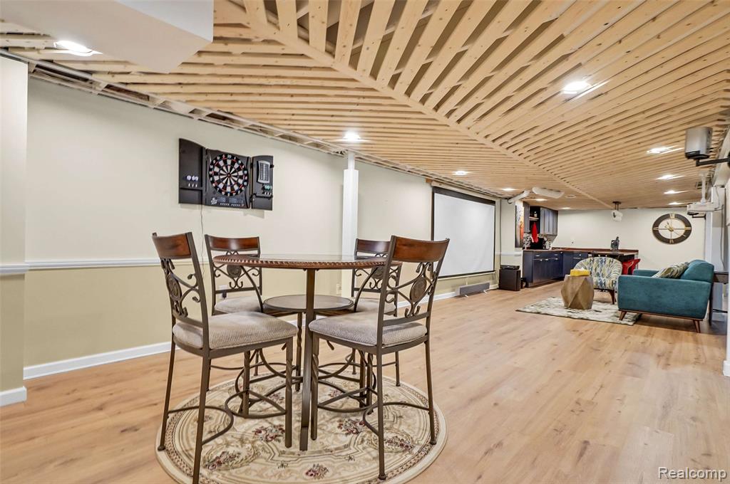 5076 Watergate Road Property Photo 49