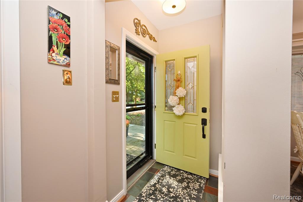 4187 Kenmore Road Property Photo 3