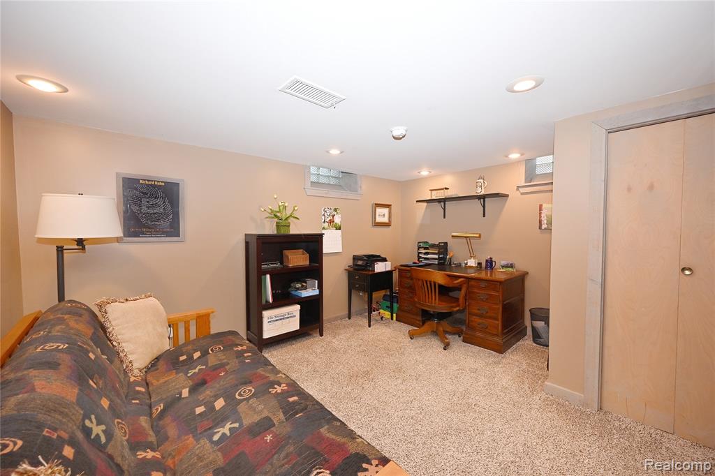 4187 Kenmore Road Property Photo 29