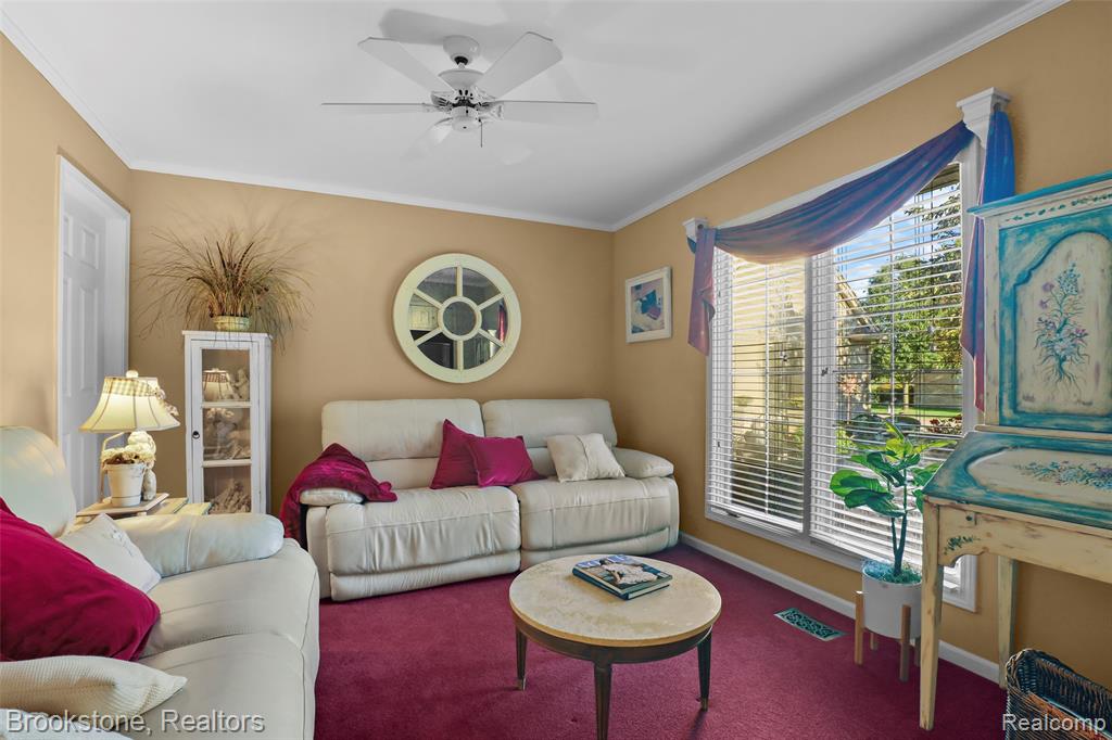 16820 Crystal Drive Property Photo 17