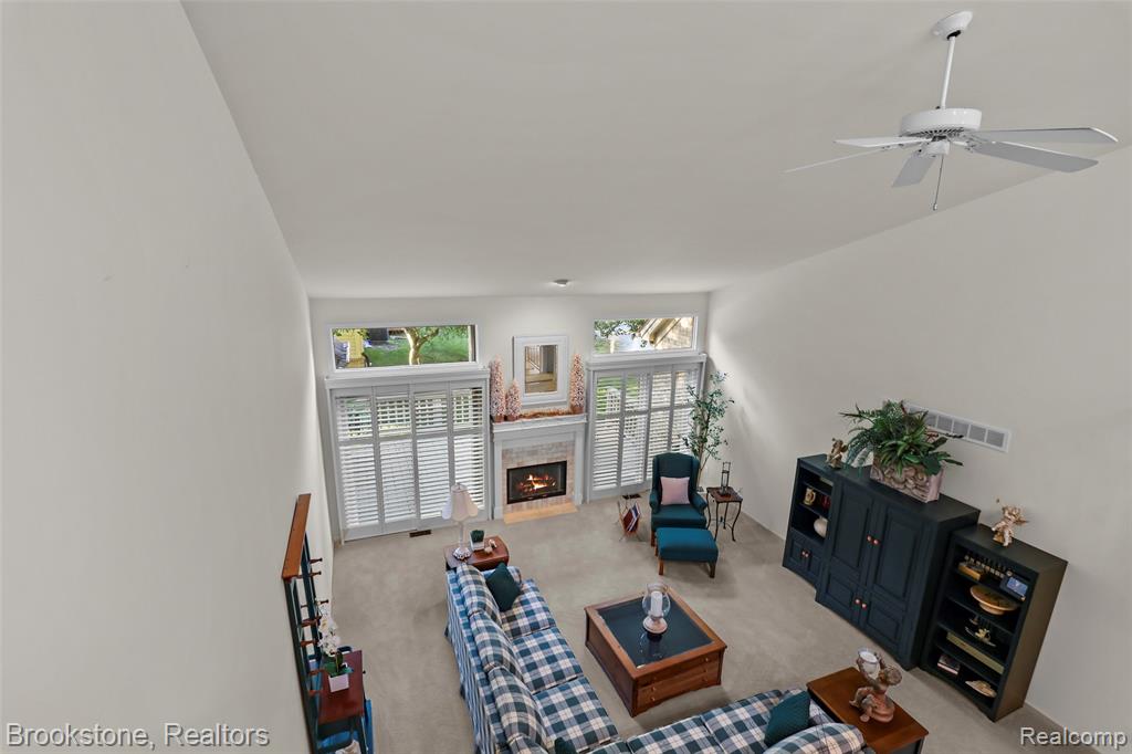 16820 Crystal Drive Property Photo 19