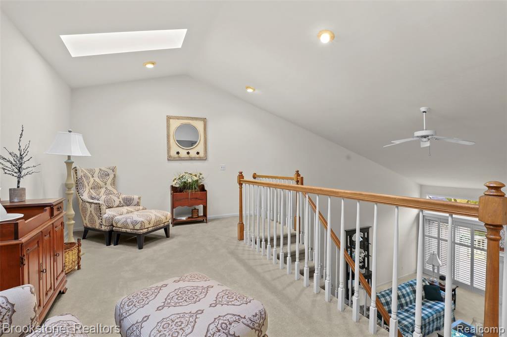 16820 Crystal Drive Property Photo 20