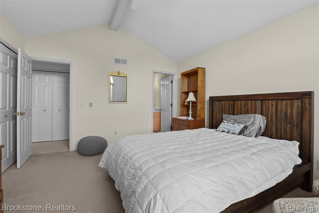 16820 Crystal Drive Property Photo 23