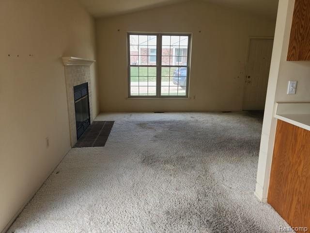 7611 Woodview Drive Property Photo 7
