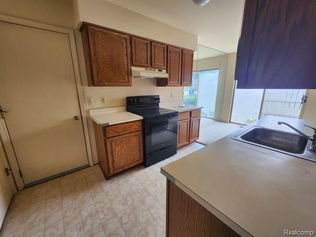 7611 Woodview Drive Property Photo 11
