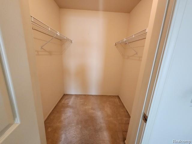 7611 Woodview Drive Property Photo 16