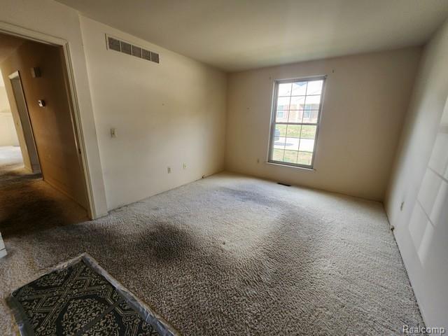 7611 Woodview Drive Property Photo 17