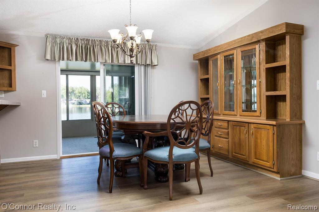 598 Trout Lake Court Property Photo 4