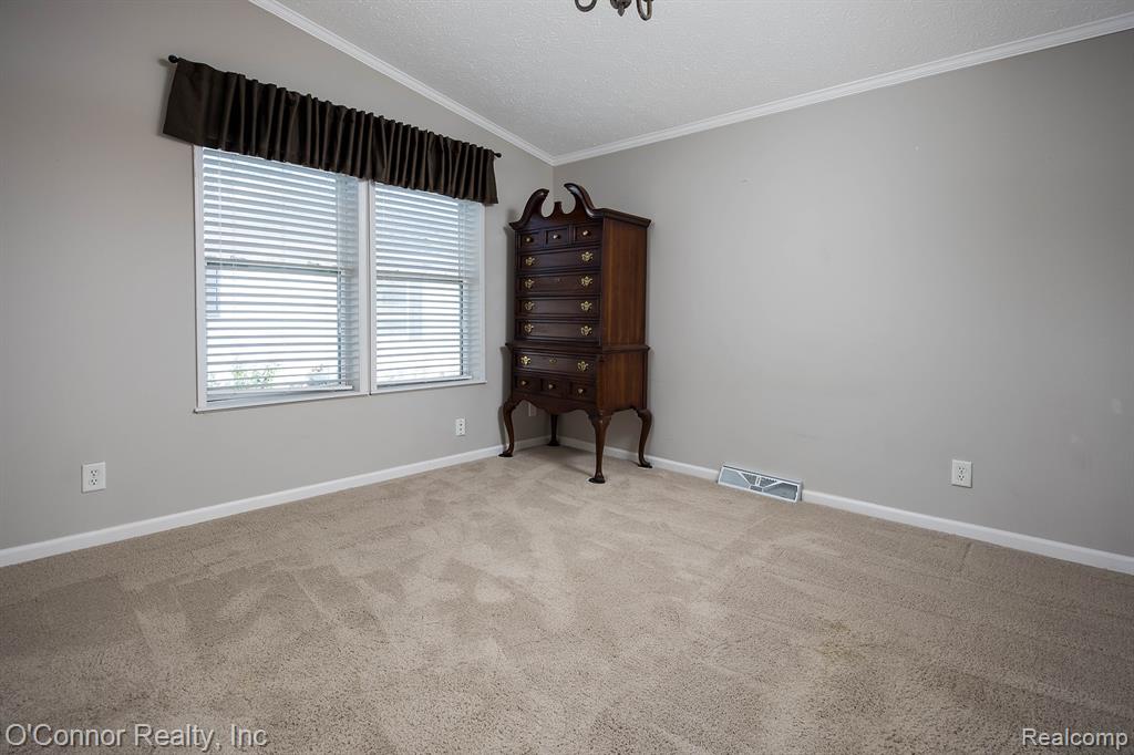 598 Trout Lake Court Property Photo 17