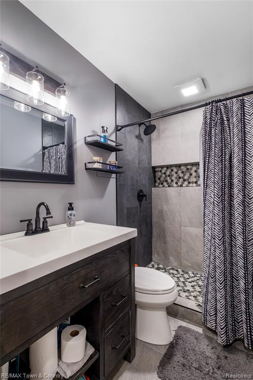 7492 River Road Property Photo 35