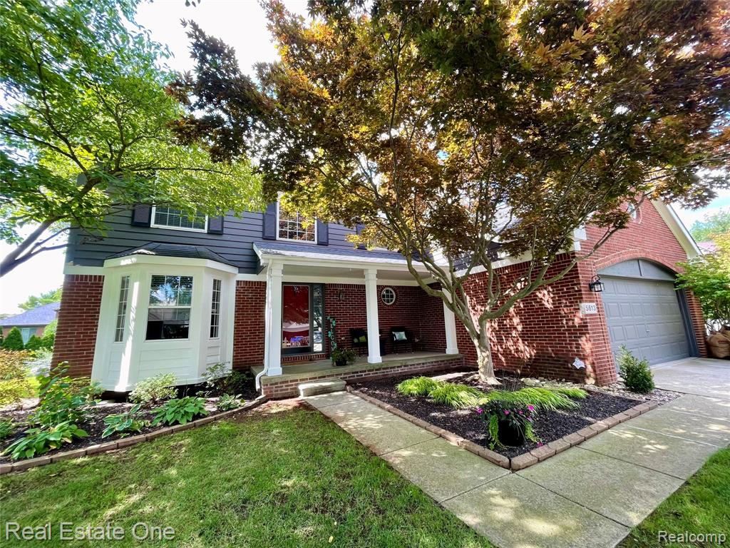5613 Adderstone Drive Property Photo 4