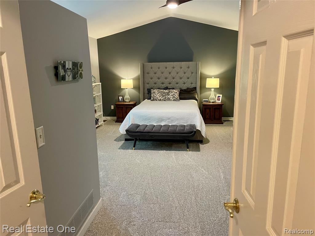 5613 Adderstone Drive Property Photo 20