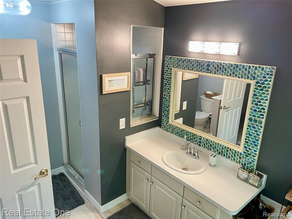 5613 Adderstone Drive Property Photo 25