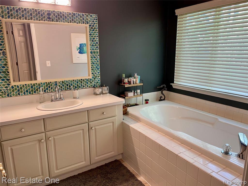 5613 Adderstone Drive Property Photo 26