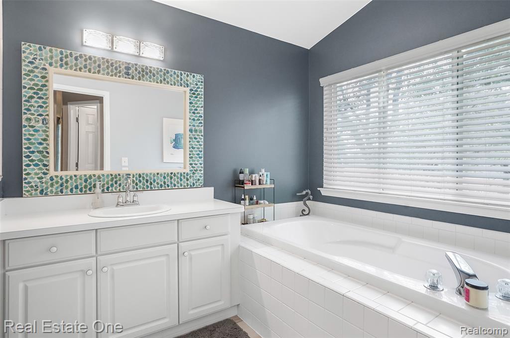 5613 Adderstone Drive Property Photo 34