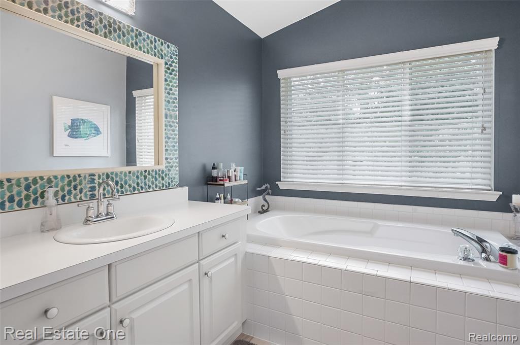 5613 Adderstone Drive Property Photo 35