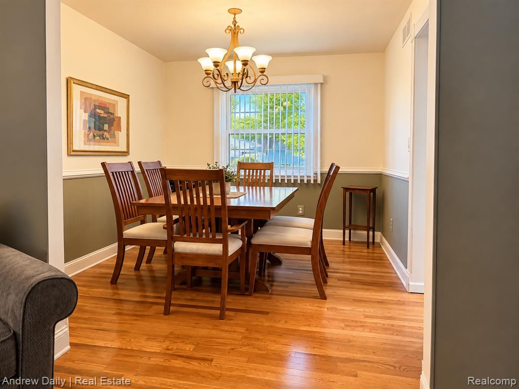 13828 Hamilton Street Property Photo 10