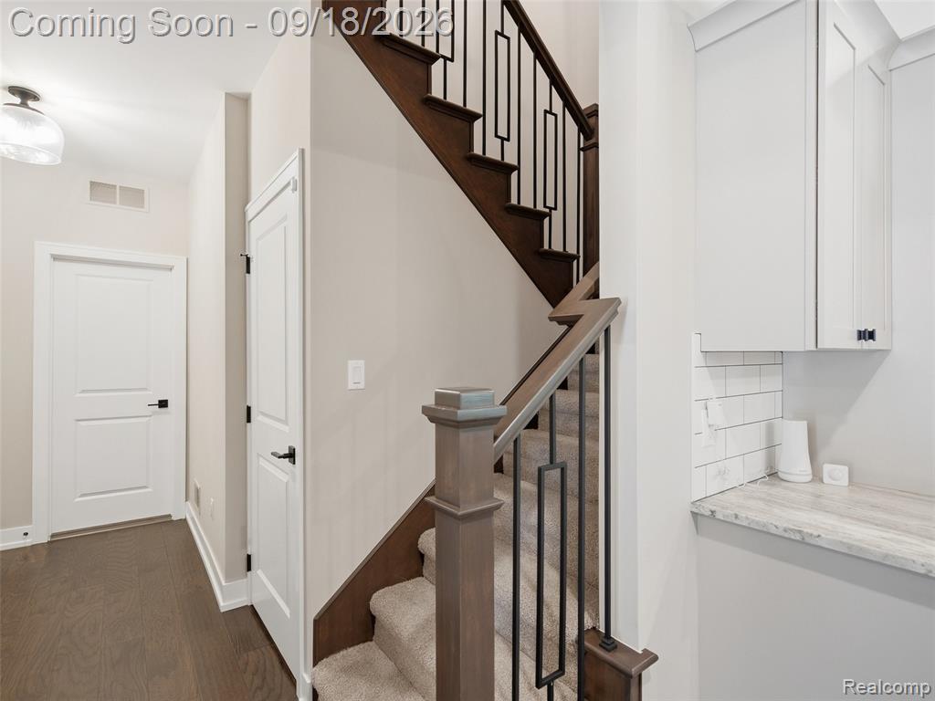 54893 Camden Court Property Photo 18