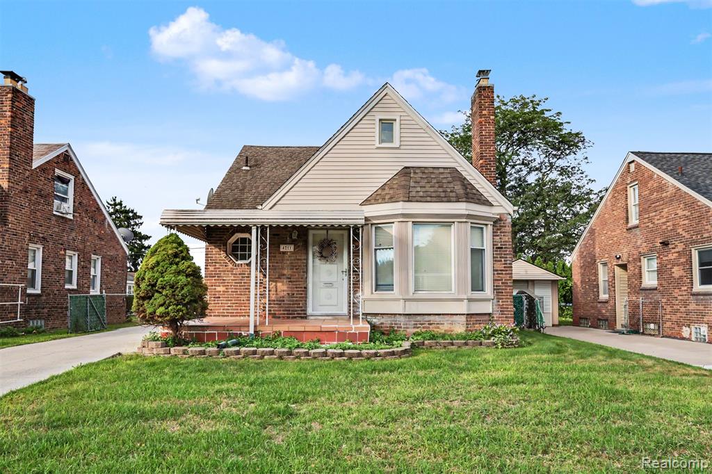 4211 Woodworth Street Property Photo 1