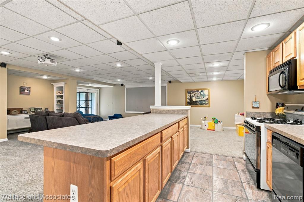 17076 27 Mile Road Property Photo 44