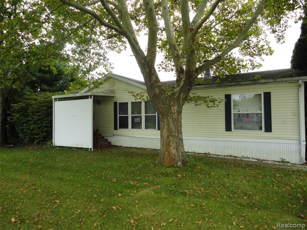 329 Edinborough Street Property Photo 1