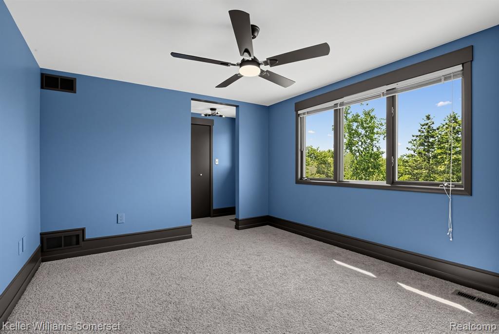 52401 Baker Road Property Photo 25