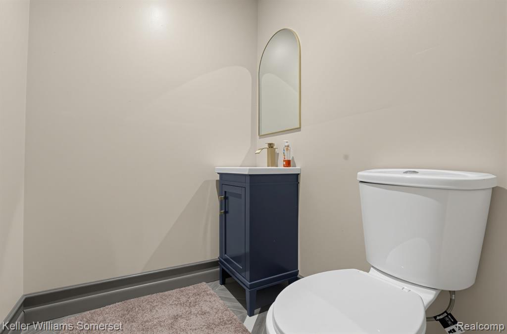 52401 Baker Road Property Photo 34
