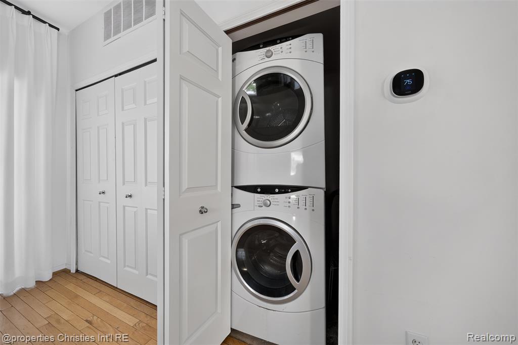 7697 Woodward Avenue Property Photo 25