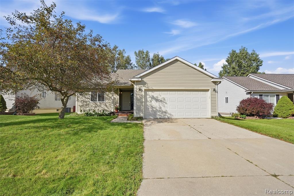 2649 Thistlewood Drive Property Photo 1