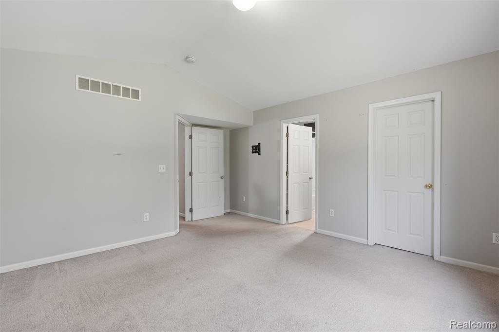 2649 Thistlewood Drive Property Photo 15