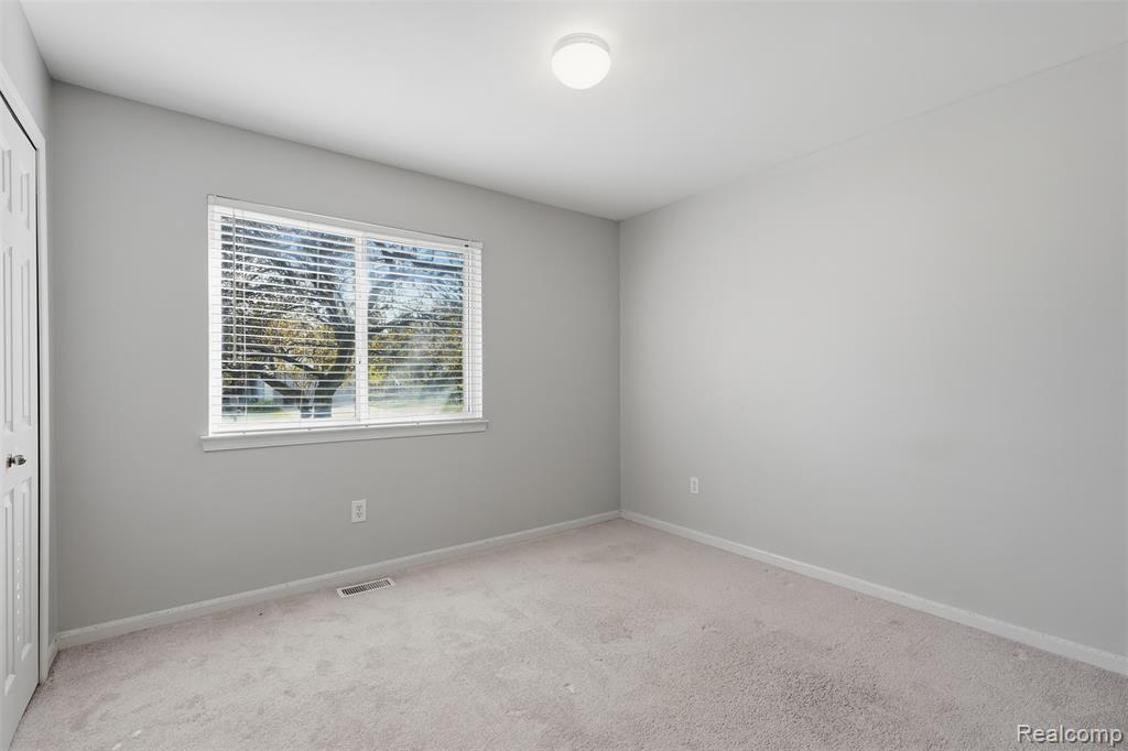 2649 Thistlewood Drive Property Photo 20