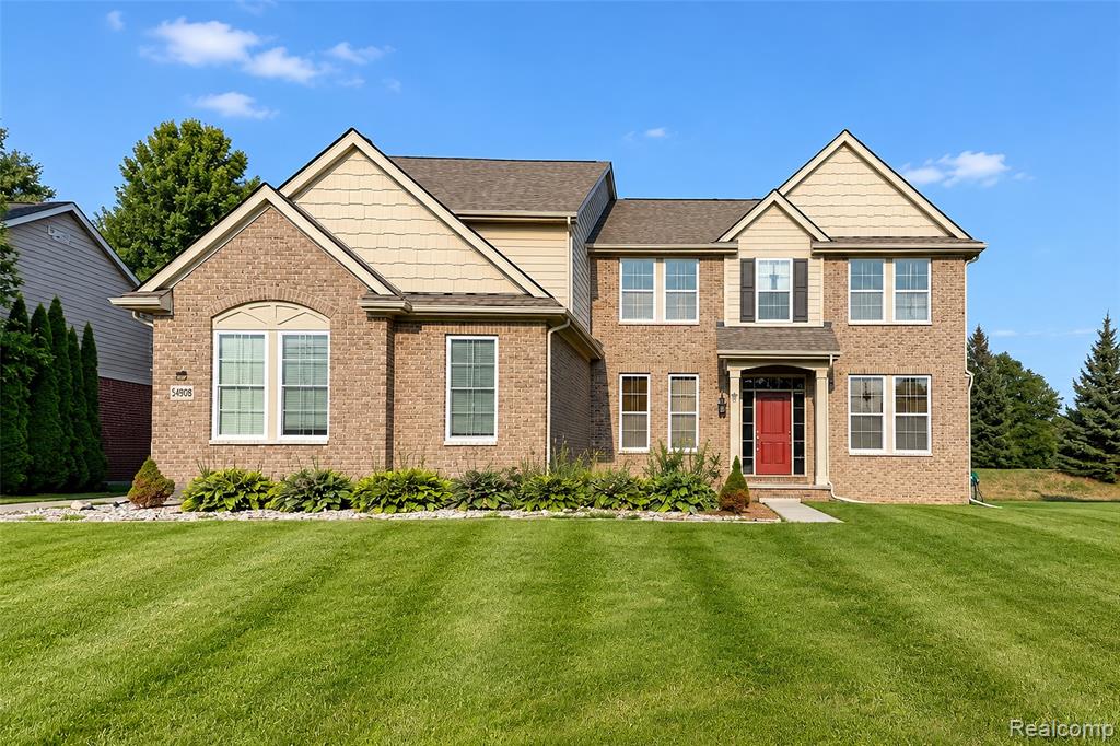 54908 N Grenelefe Circle Property Photo 1
