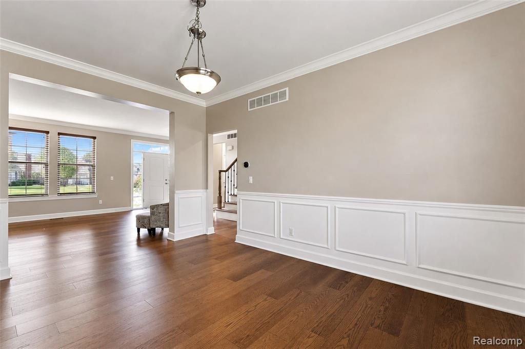 54908 N Grenelefe Circle Property Photo 13