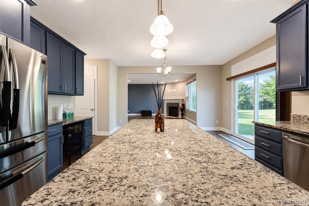 54908 N Grenelefe Circle Property Photo 17