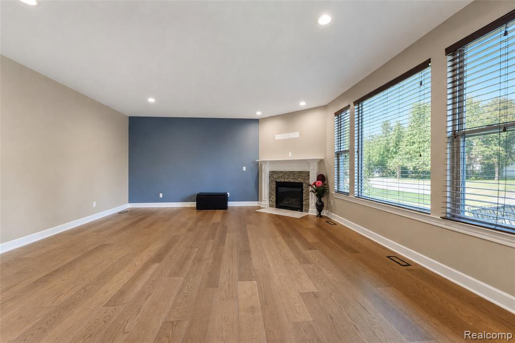 54908 N Grenelefe Circle Property Photo 27