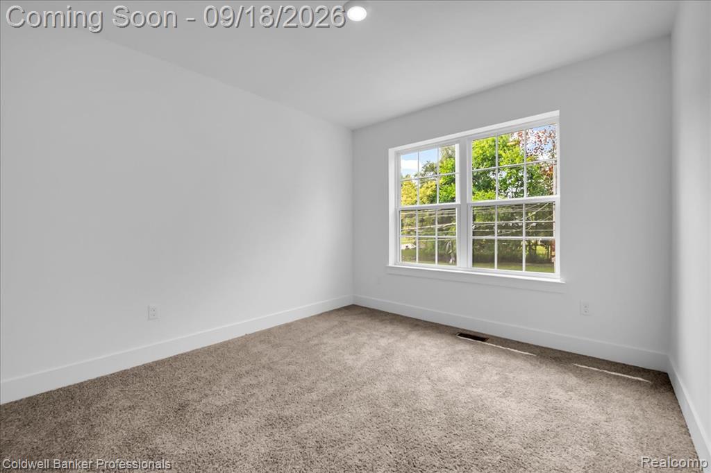 512 Village Lane Property Photo 15