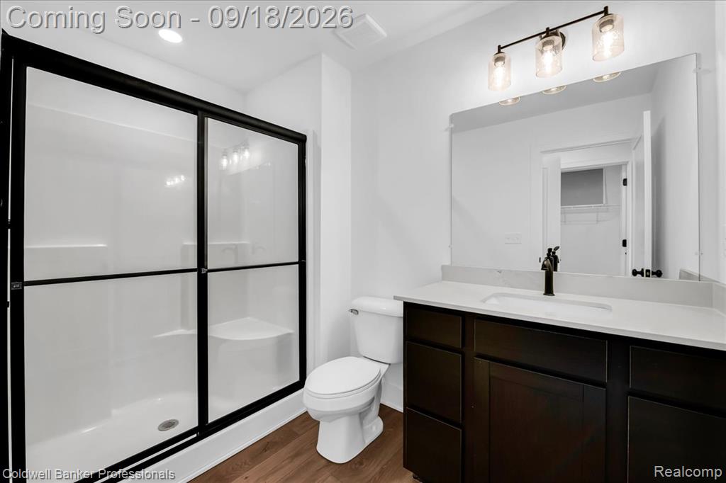 512 Village Lane Property Photo 22