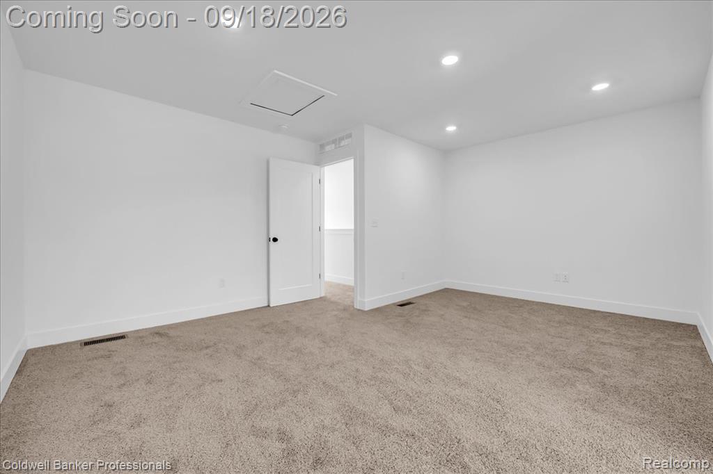 512 Village Lane Property Photo 25