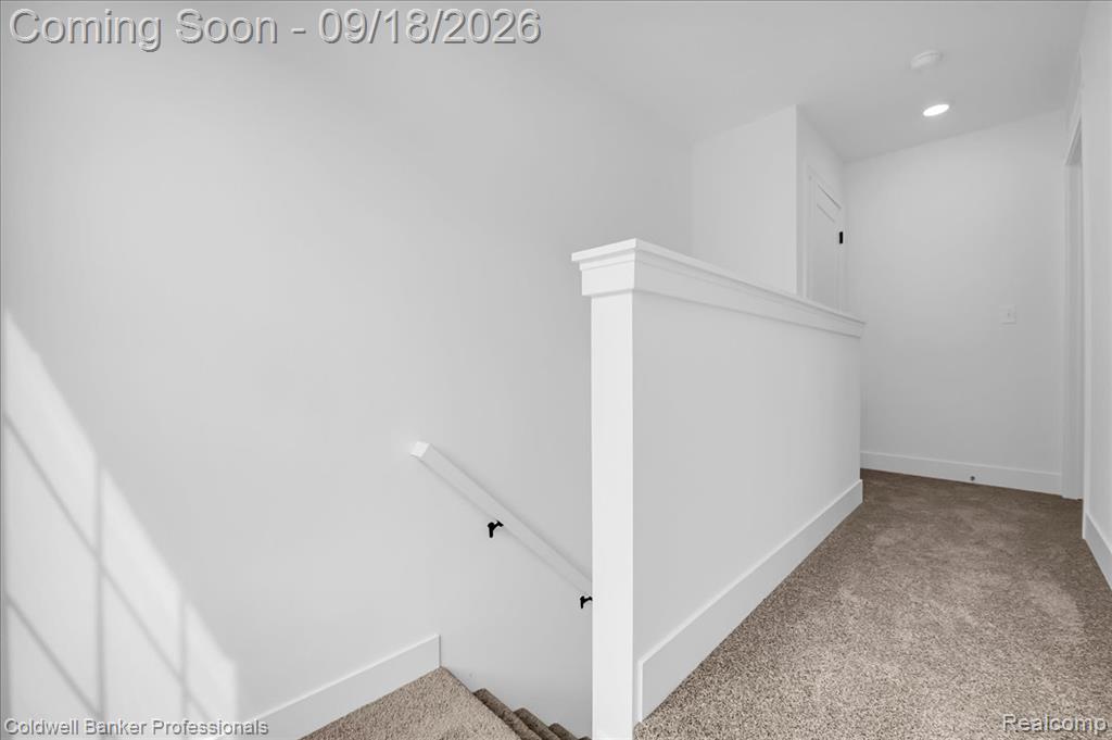 512 Village Lane Property Photo 28