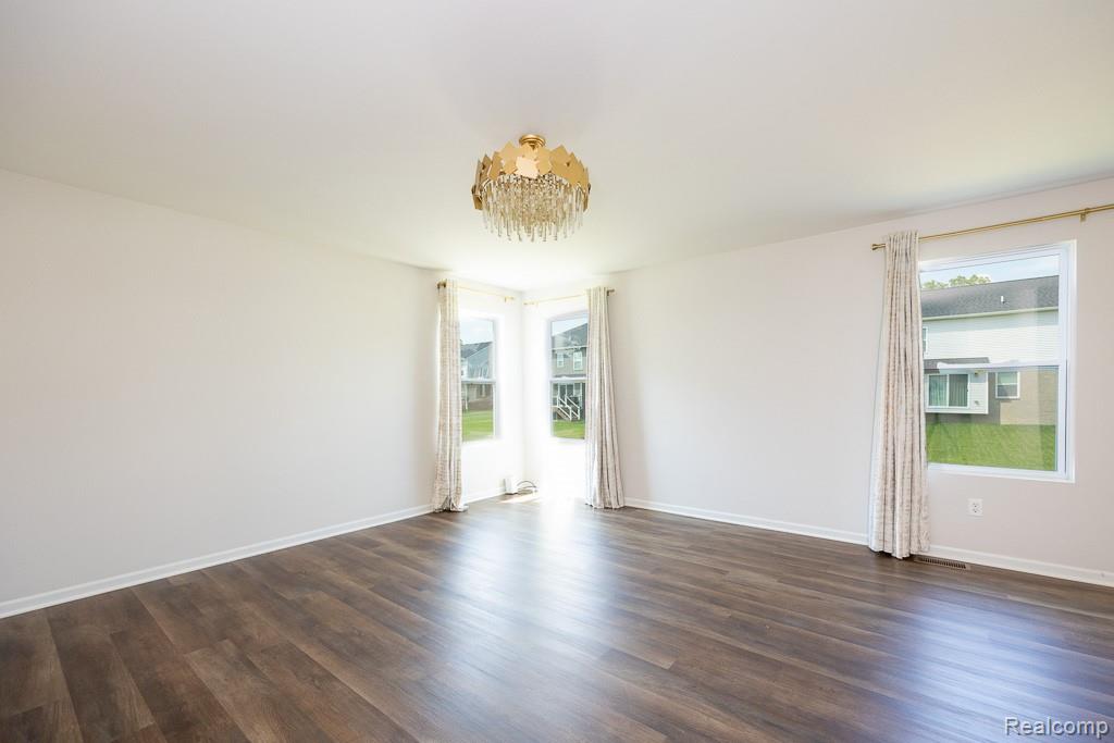 14218 Old Oak Trail Property Photo 12
