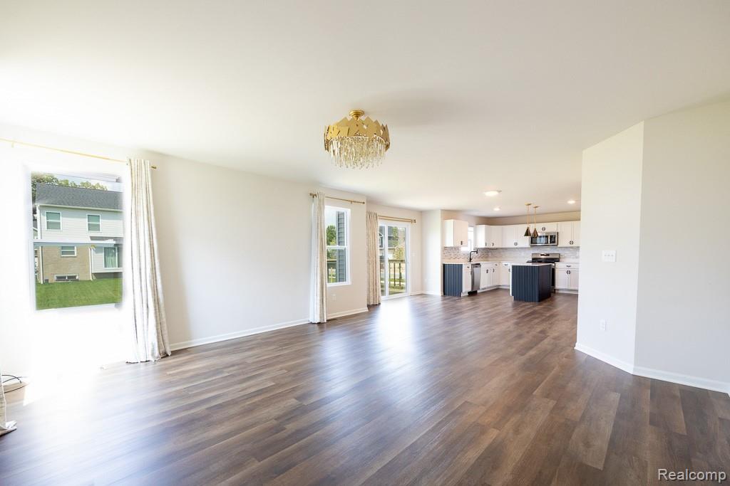 14218 Old Oak Trail Property Photo 13