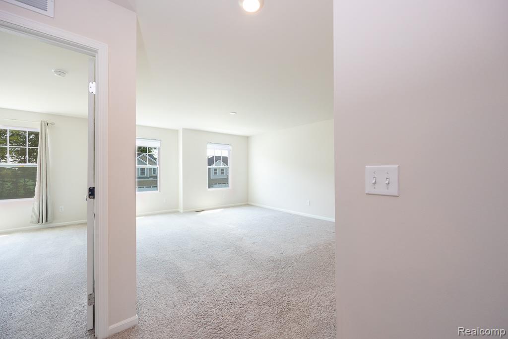 14218 Old Oak Trail Property Photo 16