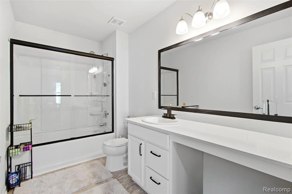 14218 Old Oak Trail Property Photo 25