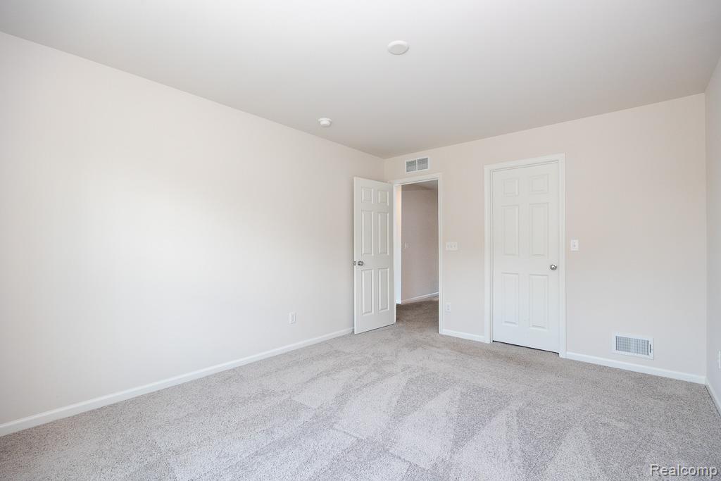 14218 Old Oak Trail Property Photo 26