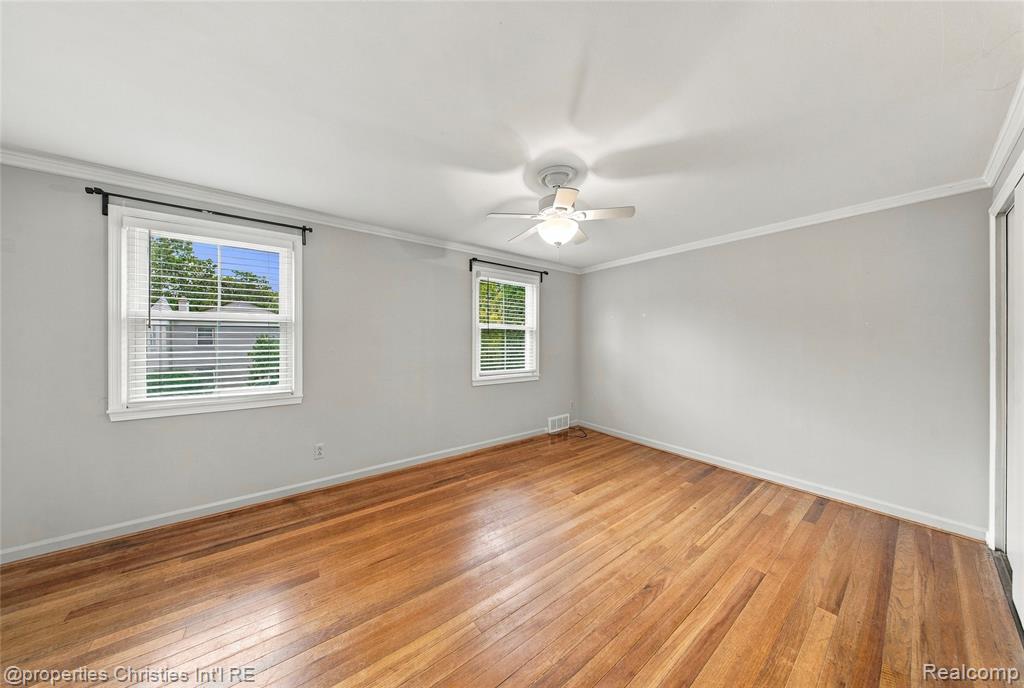 1642 Graefield Road Property Photo 12