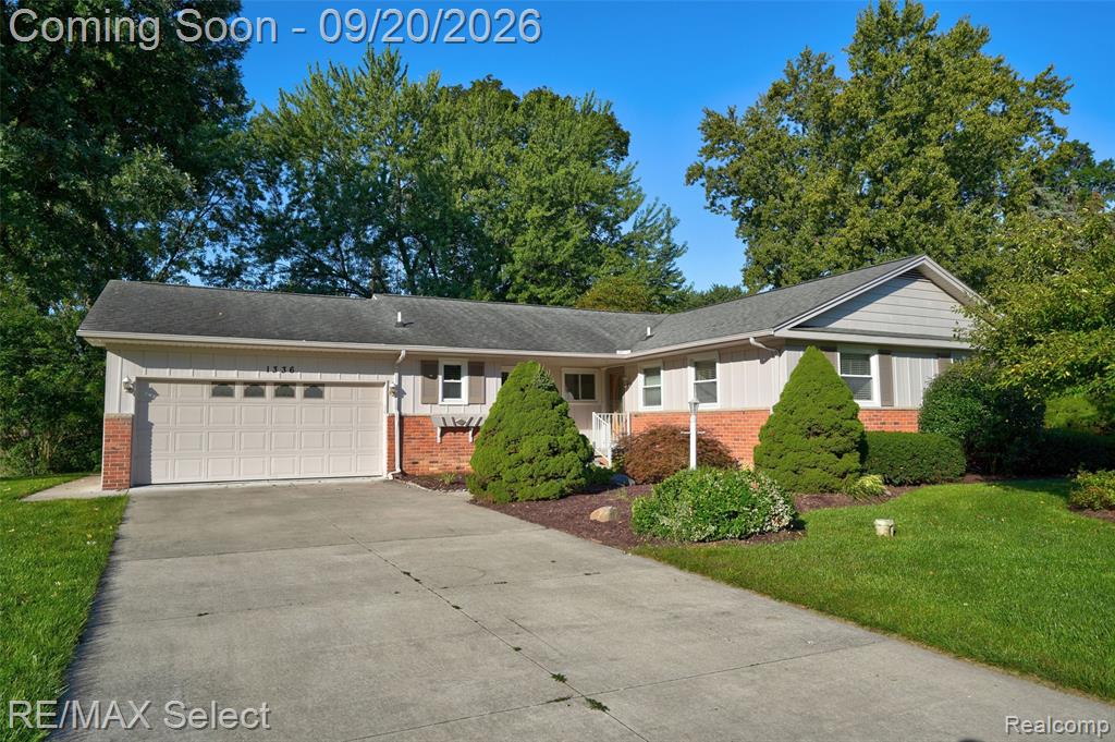 1336 Hidden Oaks Court Property Photo 1