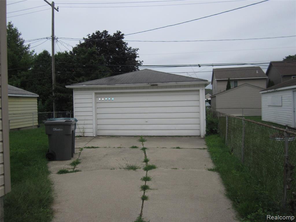 3205 Alice Street Property Photo 3