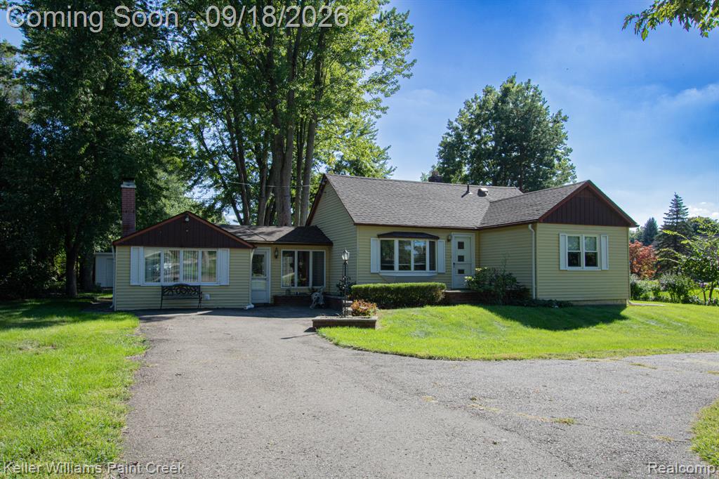 11222 24 Mile Road Property Photo 1
