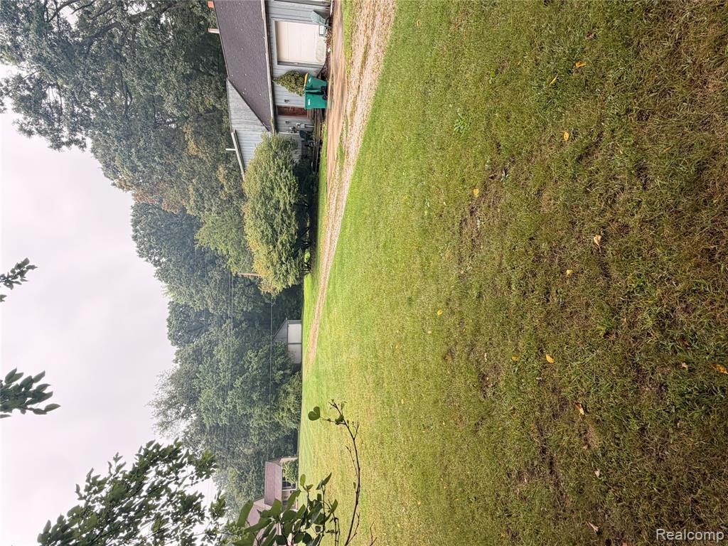 12765 Hannan Road Property Photo 6