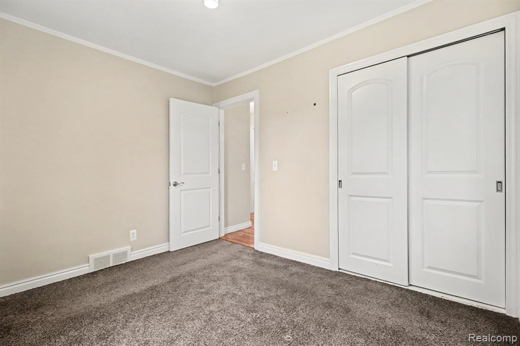 2566 Lee Avenue Property Photo 20